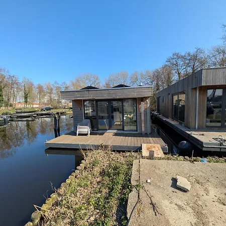 6-pers Houseboat 船屋 *